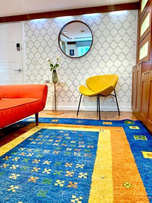Live In This Iconic East Side Lower Level Unit Providence Exteriér fotografie