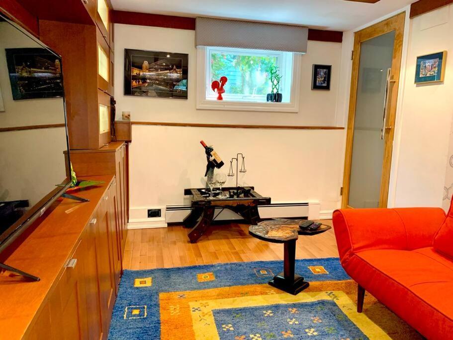 Live In This Iconic East Side Lower Level Unit Providence Exteriér fotografie